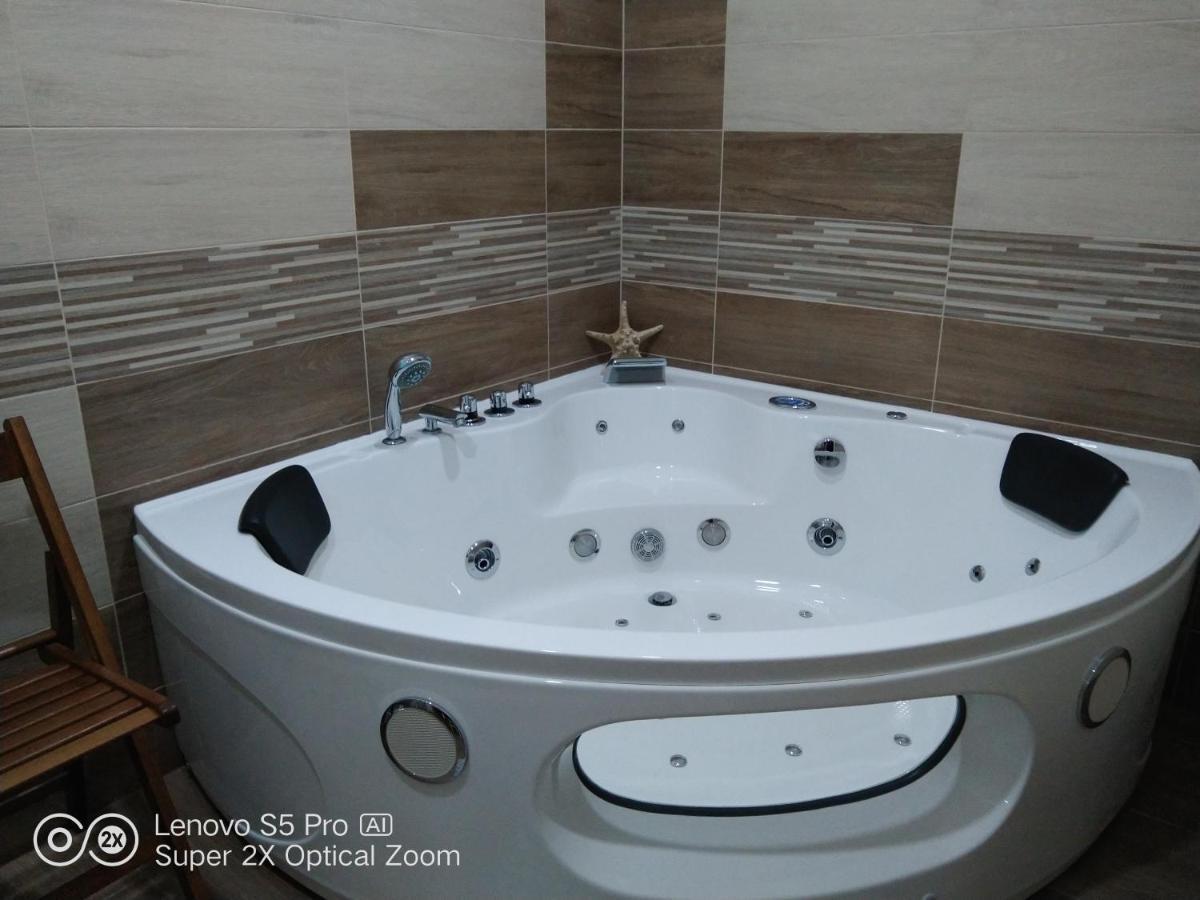 Apartman S Virivkou A Infrasaunou V Olomouci Exterior foto
